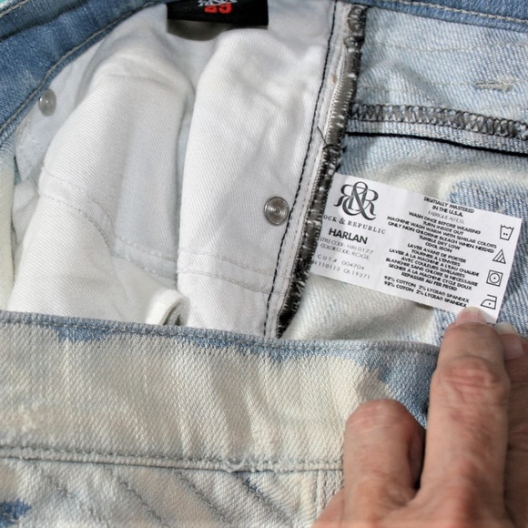 Rock & Republic straight leg jeans - Picture 7 of 7